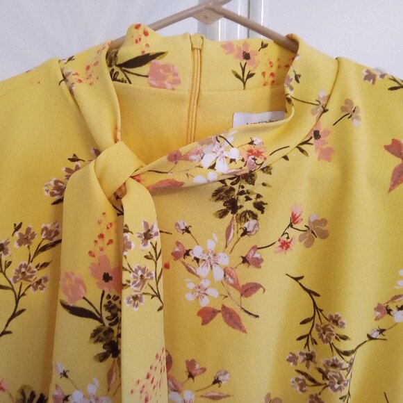 Liz Claiborne Yellow Floral Pencil Dress - Picture 4 of 10
